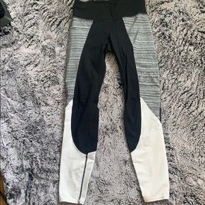 Athleta leggings size small.